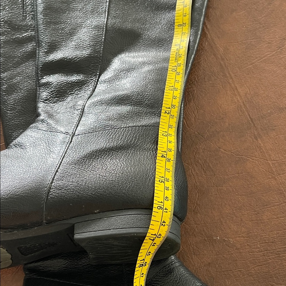 Born Black ‘TERRI’ Knee High Leather Boots Side Zip 9.5 EUC - Picture 12 of 13